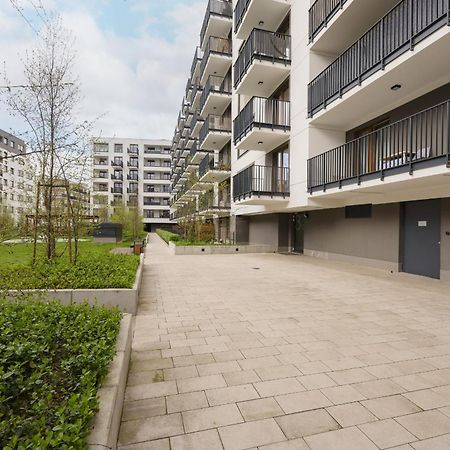 Apartment With Balcony & Parking In Warsaw By Noclegi Renters Esterno foto